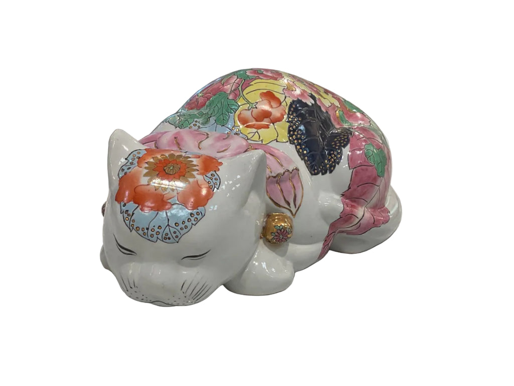 Chinoiserie Tobacco Leaf Porcelain Sleeping Cat