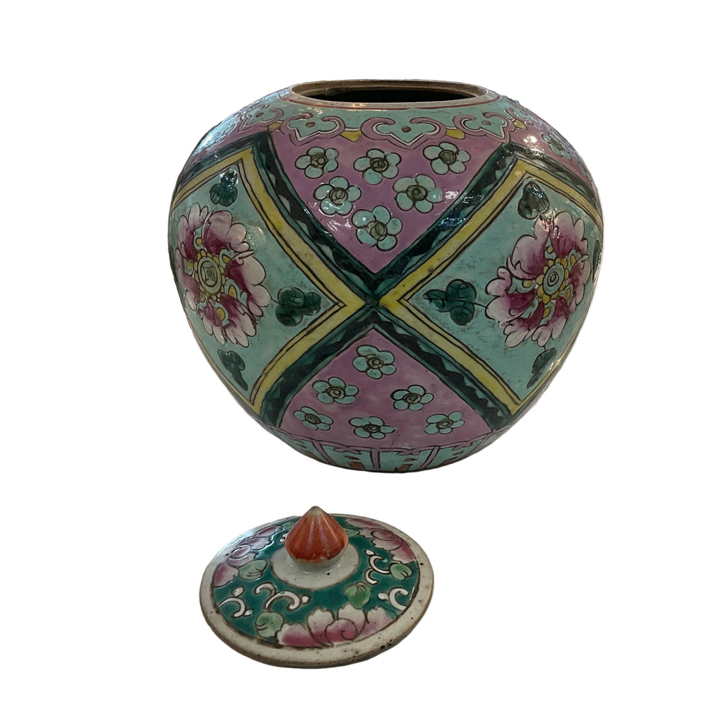 Chinese Antique Nyona Peranakan Ginger Jar