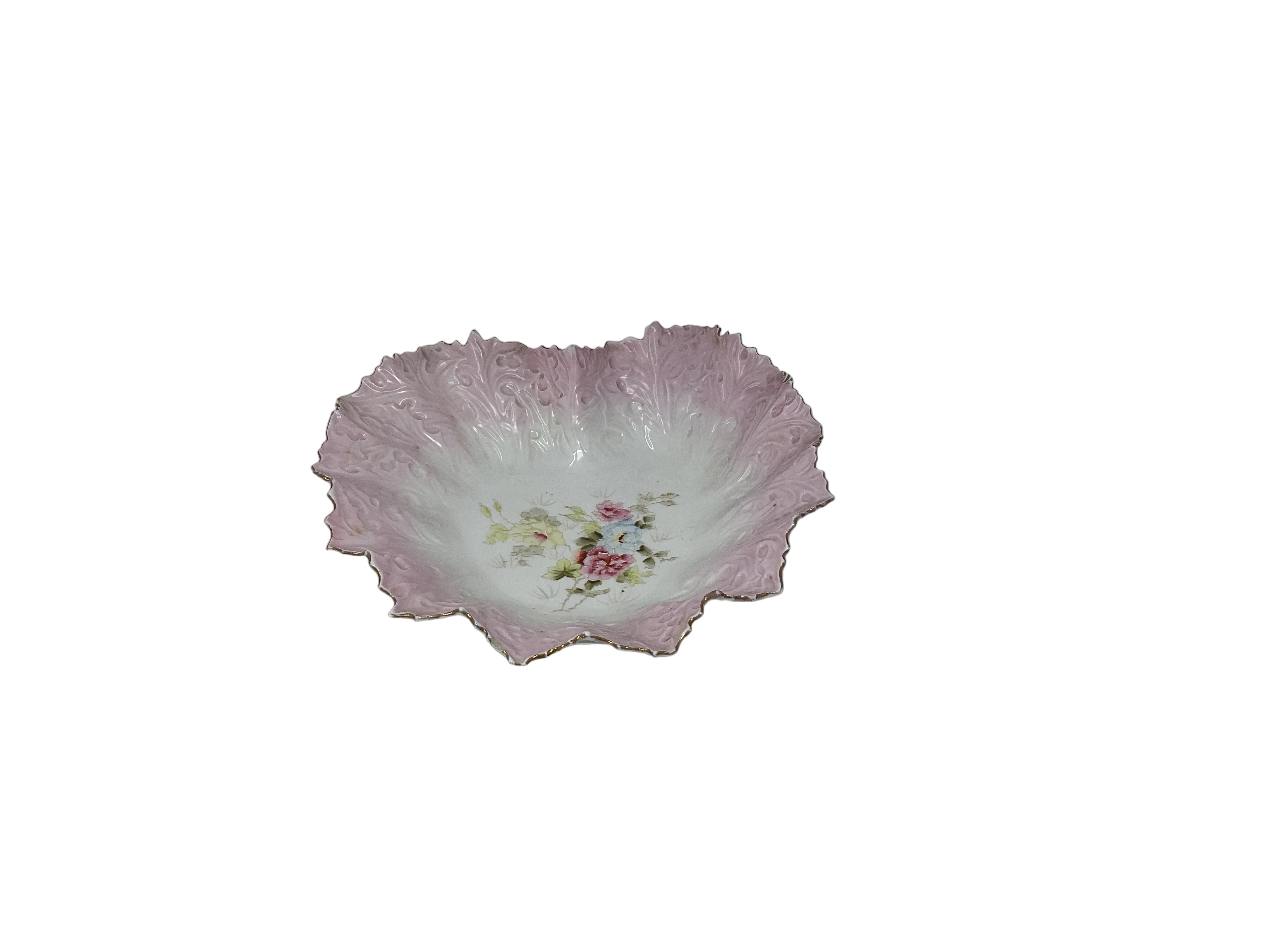 Antique Pink and White French Heart-Shaped Ruffled Bowl