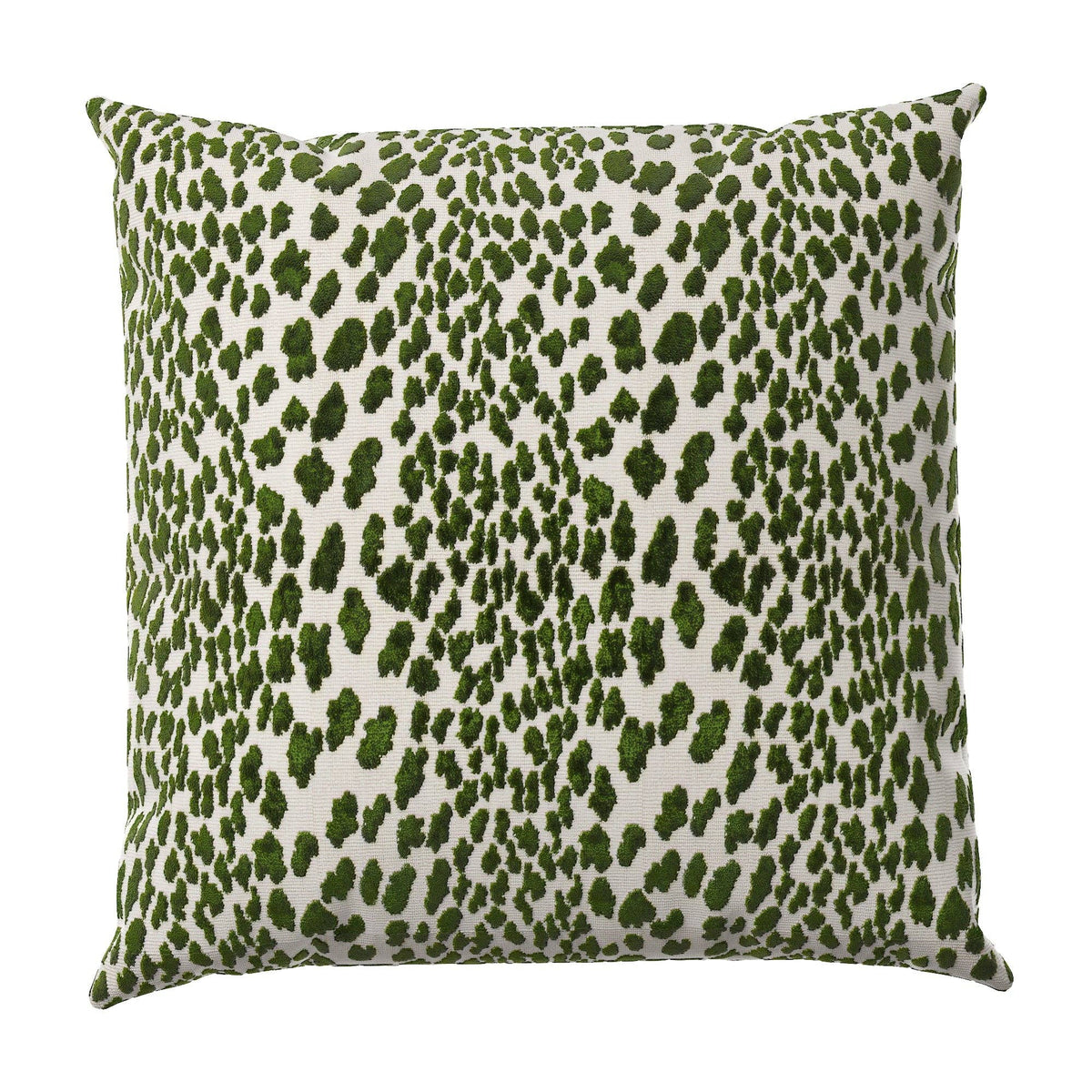 Glenbriar Throw Pillow (18x18) (22x22)