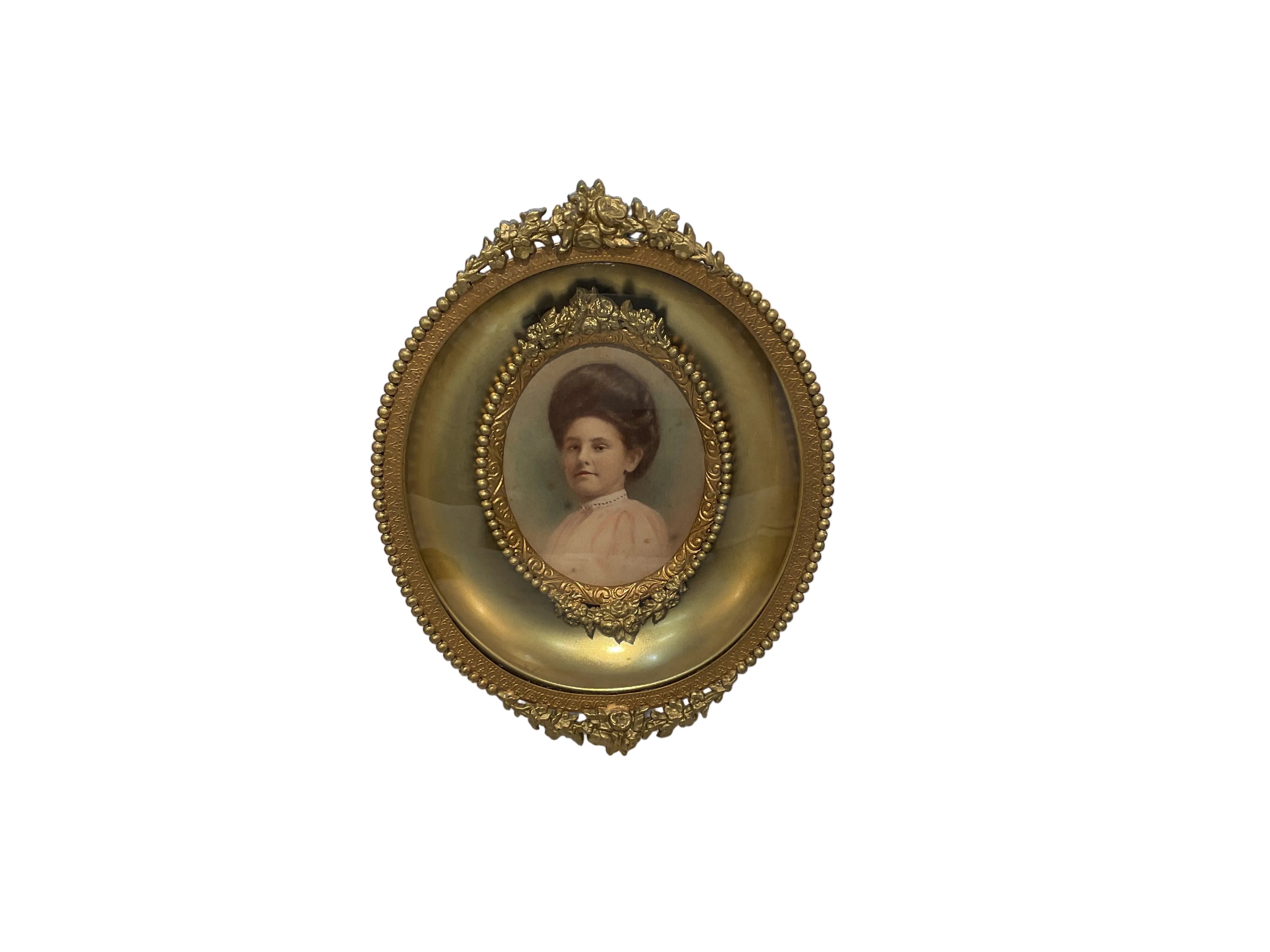 Antique Victorian Convex Bubble Glass Portait