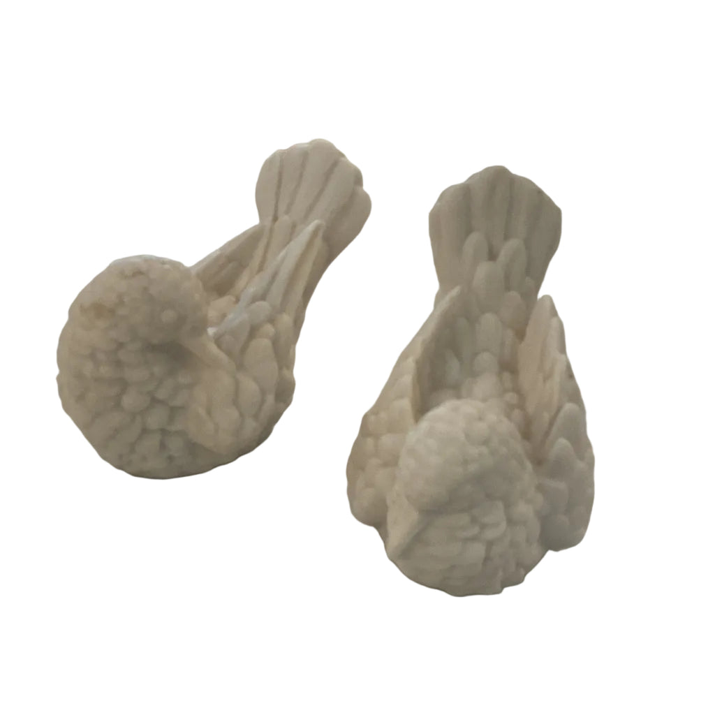Alabaster Cream Bird Pair