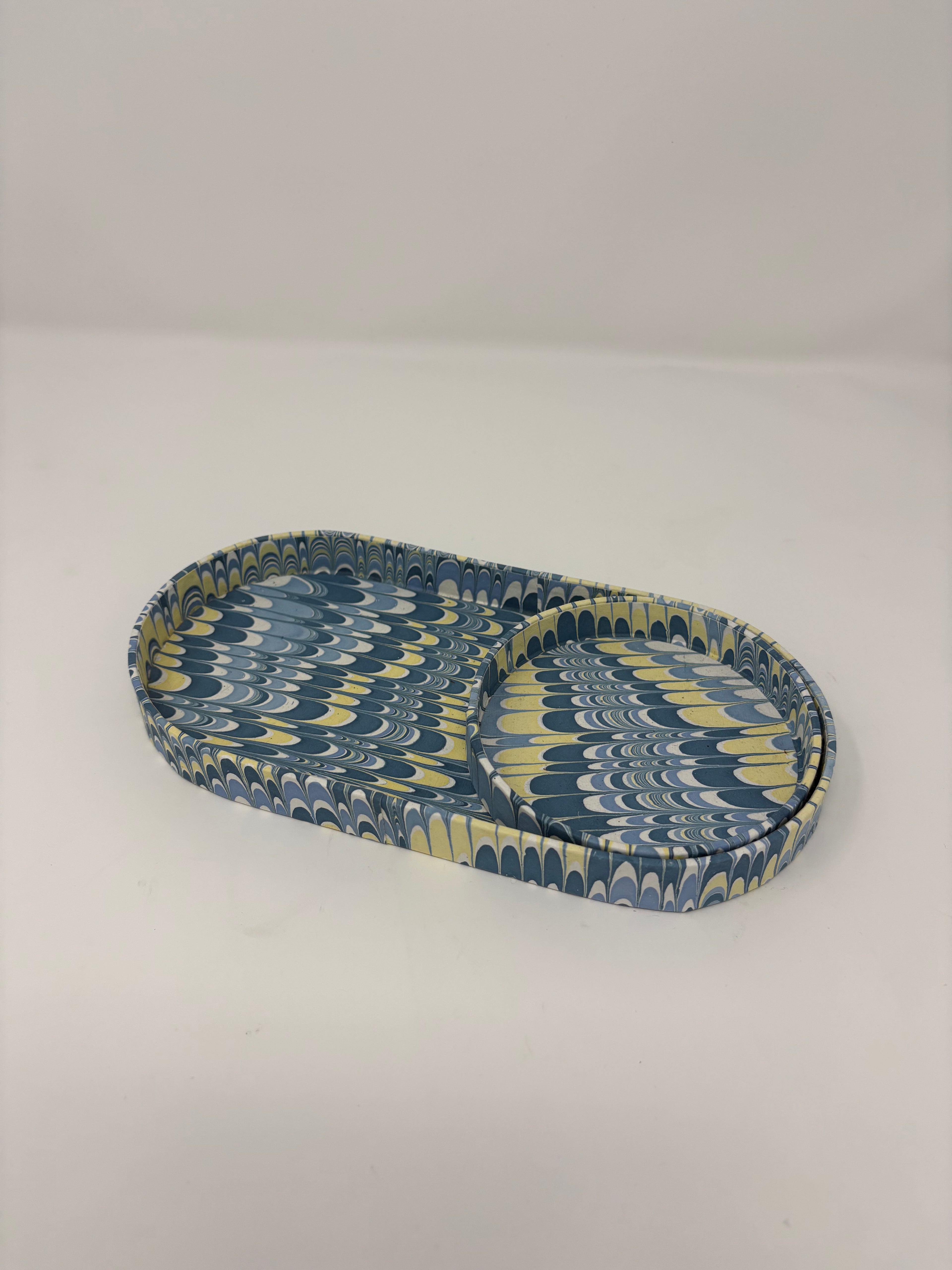 Hand Marbled Round Scalloped Tray Set