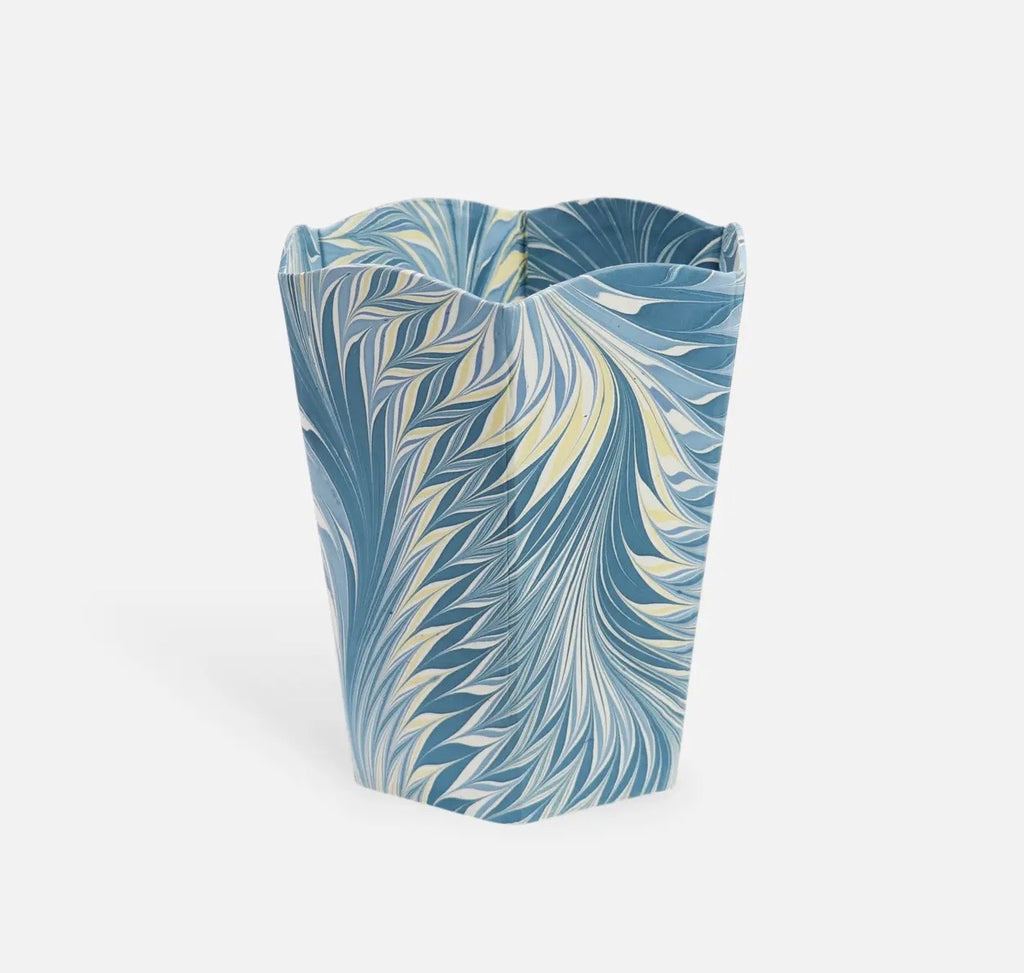 Marbled Scalloped Collapsible Basket