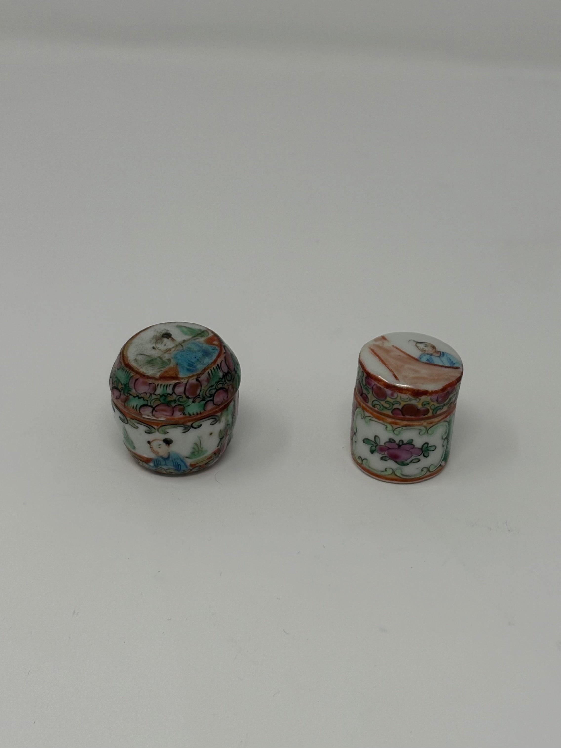 Pair of Handpainted 19th Century Rose Medallion Boxes