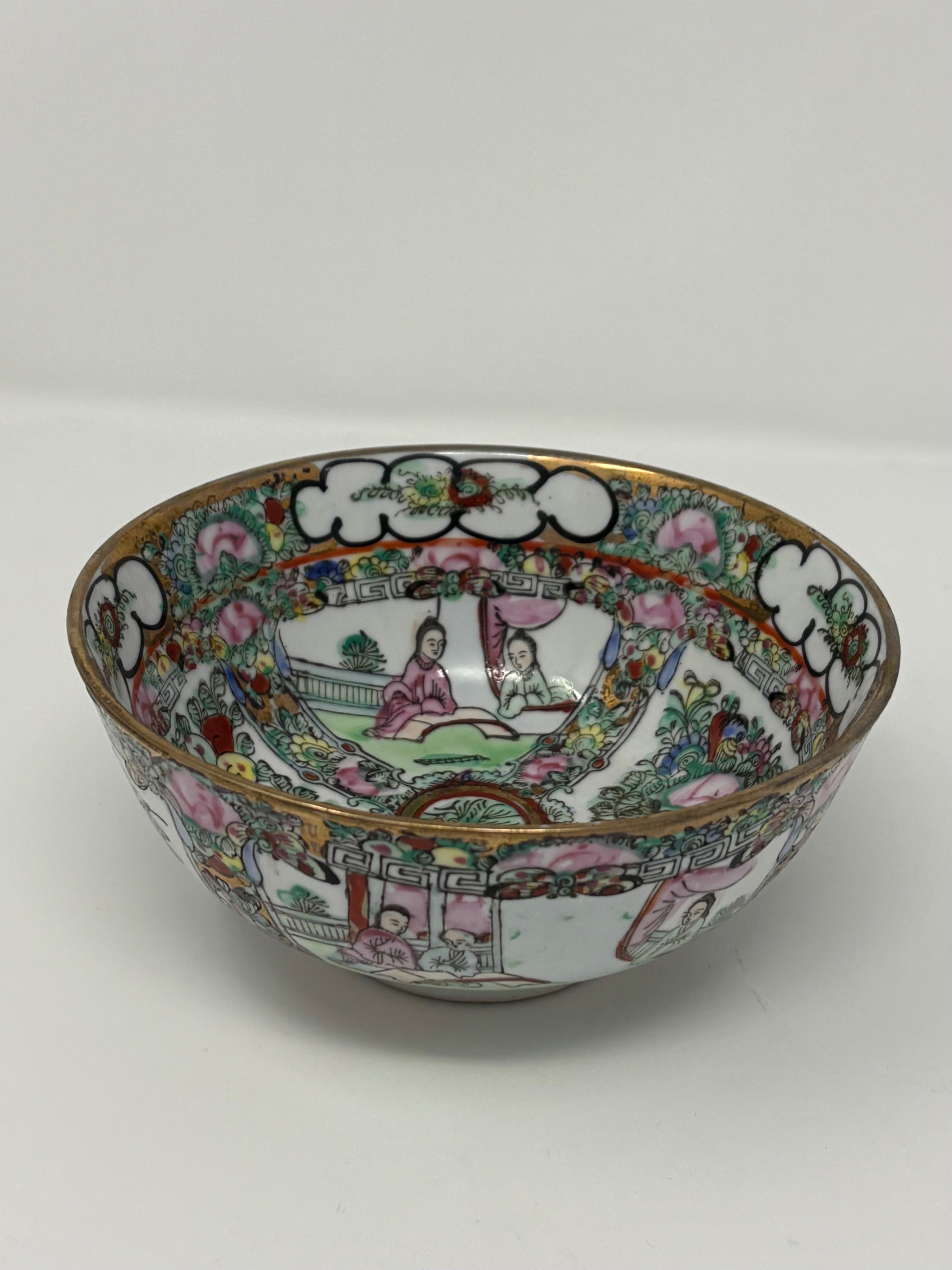 Vintage Rose Medallion Bowl